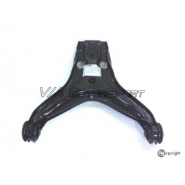 Triangle suspension arrière inférieur gauche (87-96)