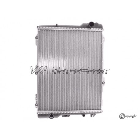 Radiateur d'eau (81-96, 478x378x34mm)