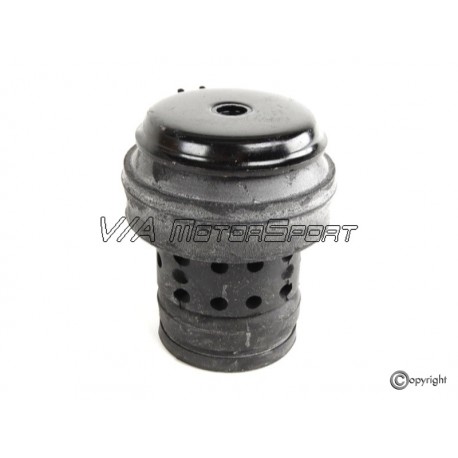 Support moteur hydraulique avant (92-02)