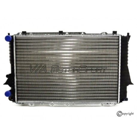 Radiateur d'eau (91-97, 632x409x26mm)